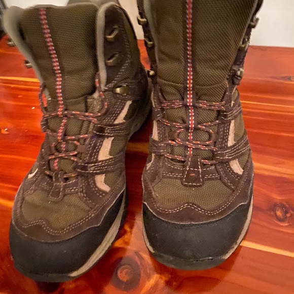 LL Bean hiking boots - Picture 2 of 5